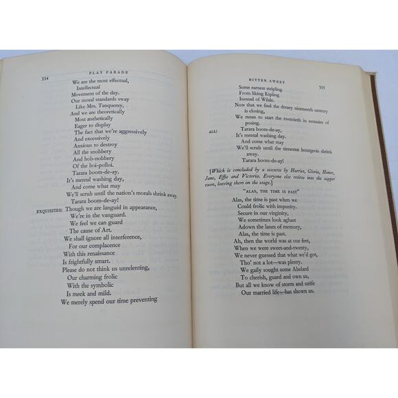 Play Parade By Noel Coward 1933 Book - Picture 4 of 13